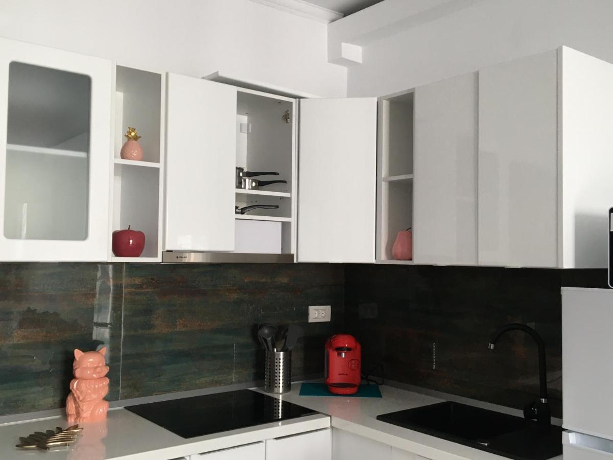 Lotus Blue Apartment Mamaia Ngoại thất bức ảnh