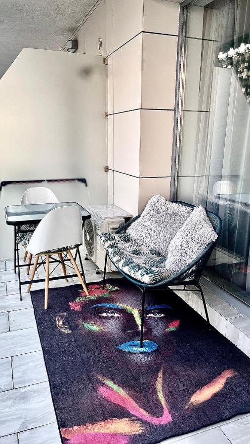 Lotus Blue Apartment Mamaia Ngoại thất bức ảnh